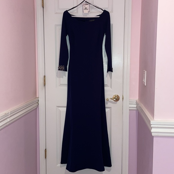 Evening Gown (laundry by shelli segal) - Picture 6 of 9